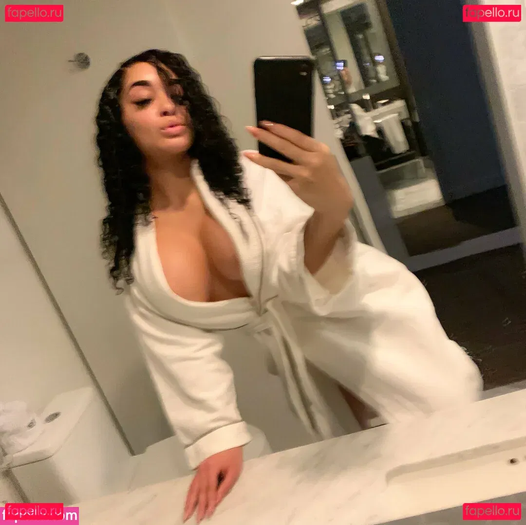 realmyalashaun Onlyfans Photo Gallery 