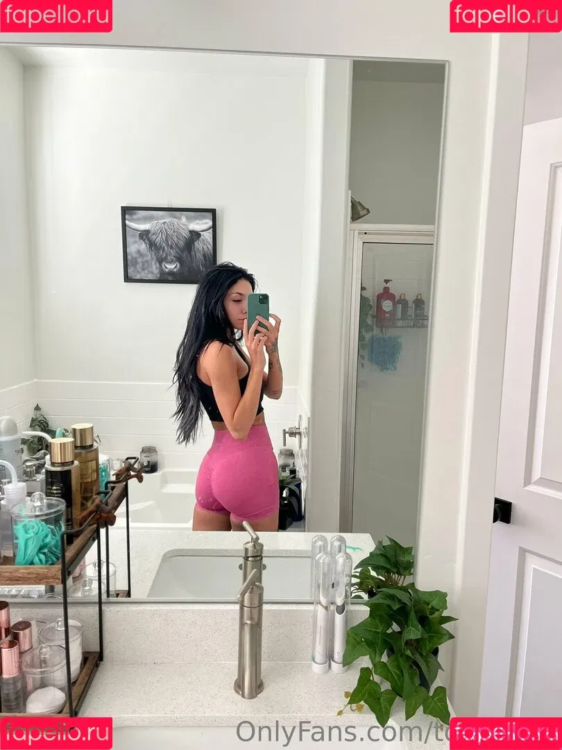 toriexotic Onlyfans Photo Gallery 