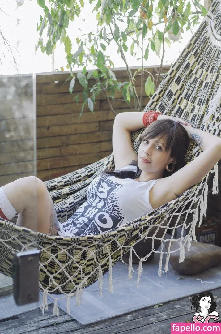 Thy Suicide Onlyfans Photo Gallery 