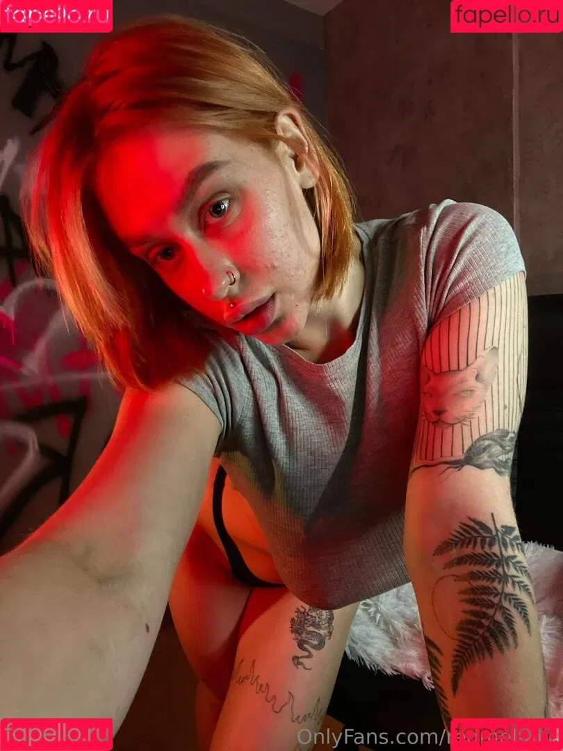 redmelanie Onlyfans Photo Gallery 