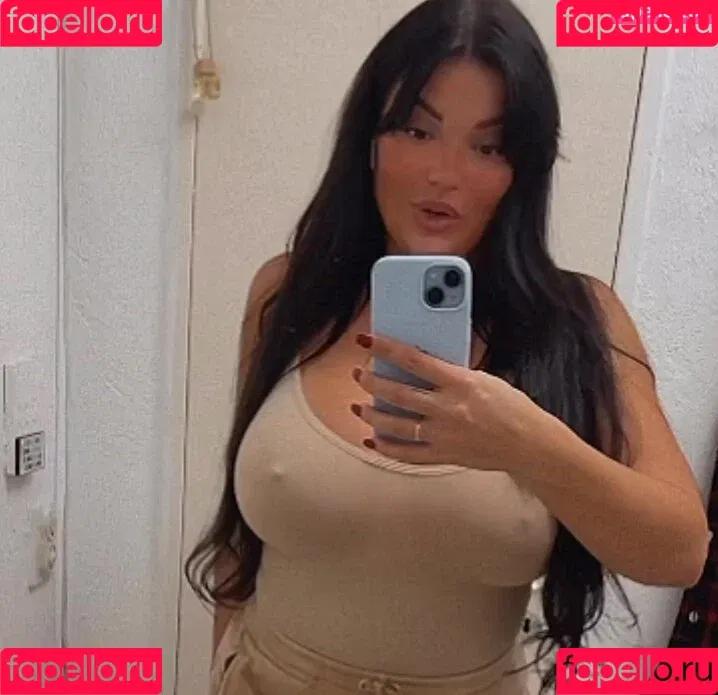 Laura Wölki Onlyfans Photo Gallery 