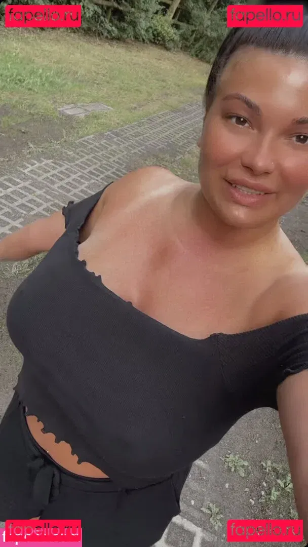 Laura Wölki Onlyfans Photo Gallery 