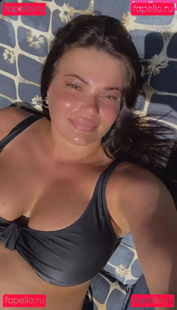 Laura Wölki Onlyfans Photo Gallery 