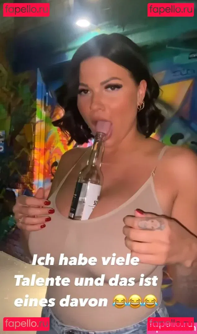 Laura Wölki Onlyfans Photo Gallery 