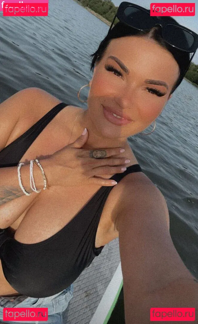 Laura Wölki Onlyfans Photo Gallery 