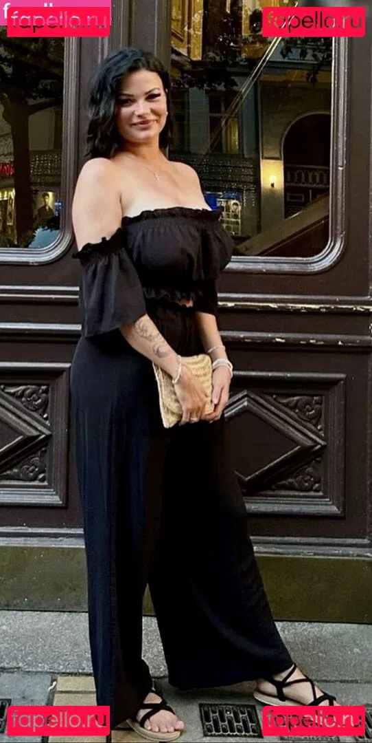 Laura Wölki Onlyfans Photo Gallery 