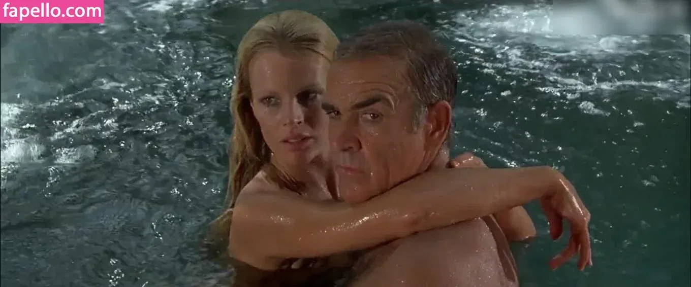 Kim Basinger Onlyfans Photo Gallery 