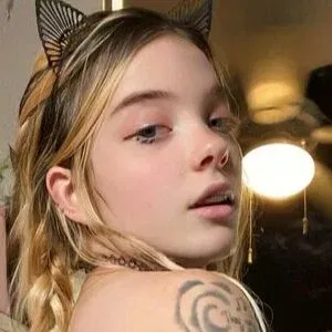 MewLabbs Onlyfans Photo Gallery 