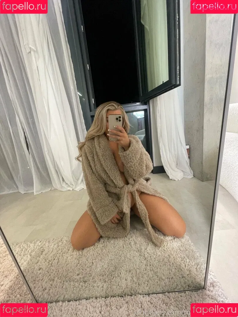 madelenewright Onlyfans Photo Gallery 