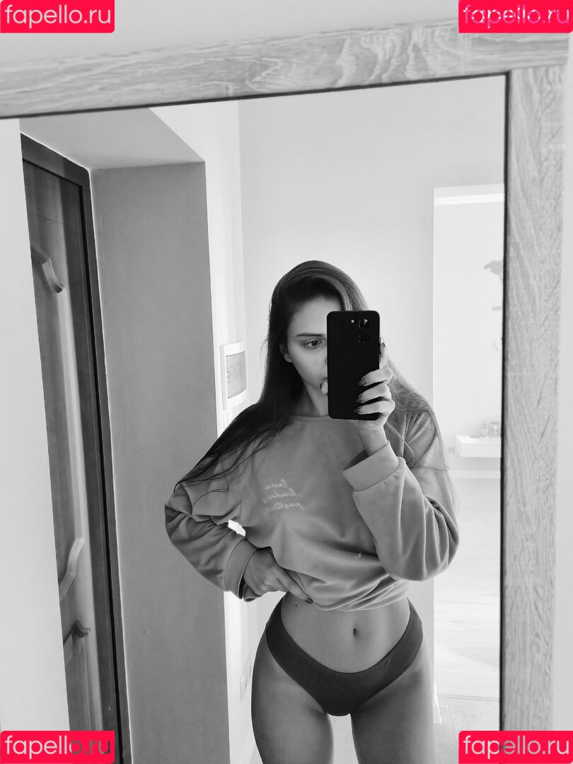 Kateryna Melnyk Onlyfans Photo Gallery 