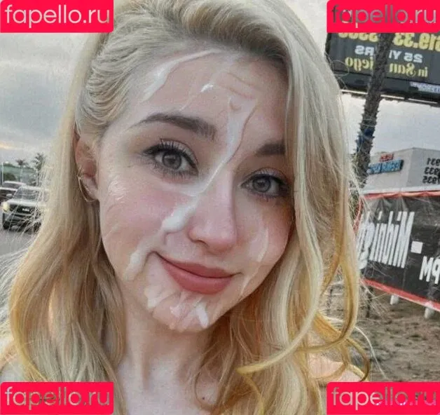 AnniTheDuck Onlyfans Photo Gallery 