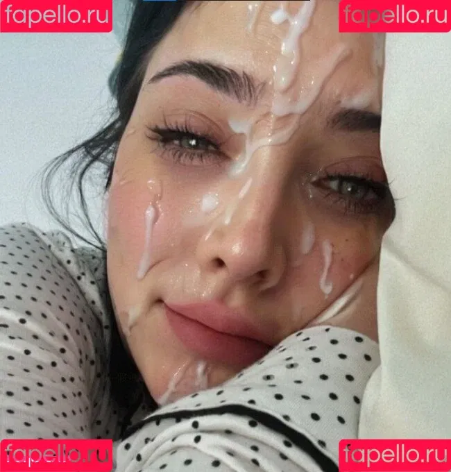 AnniTheDuck Onlyfans Photo Gallery 