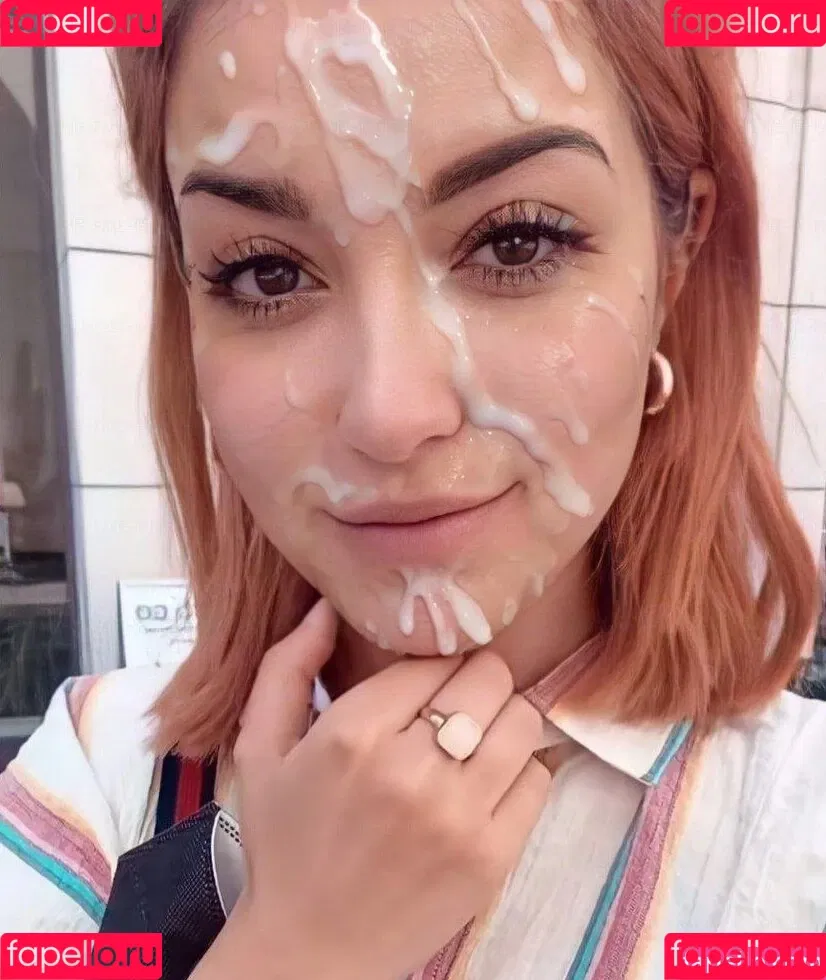 AnniTheDuck Onlyfans Photo Gallery 
