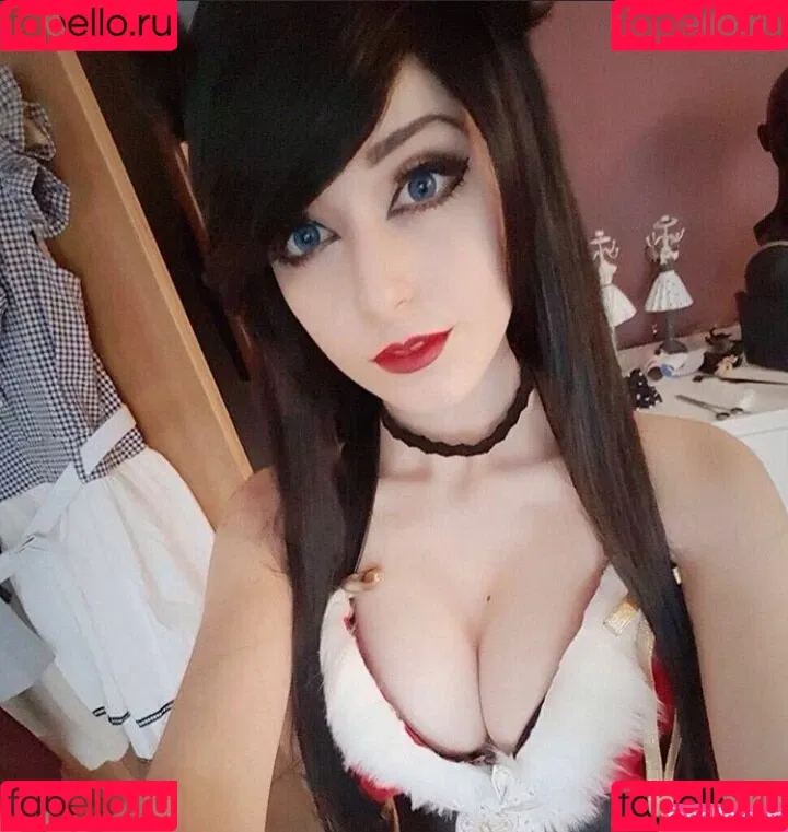 AnniTheDuck Onlyfans Photo Gallery 