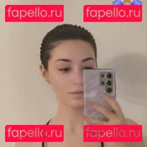 AnniTheDuck Onlyfans Photo Gallery 