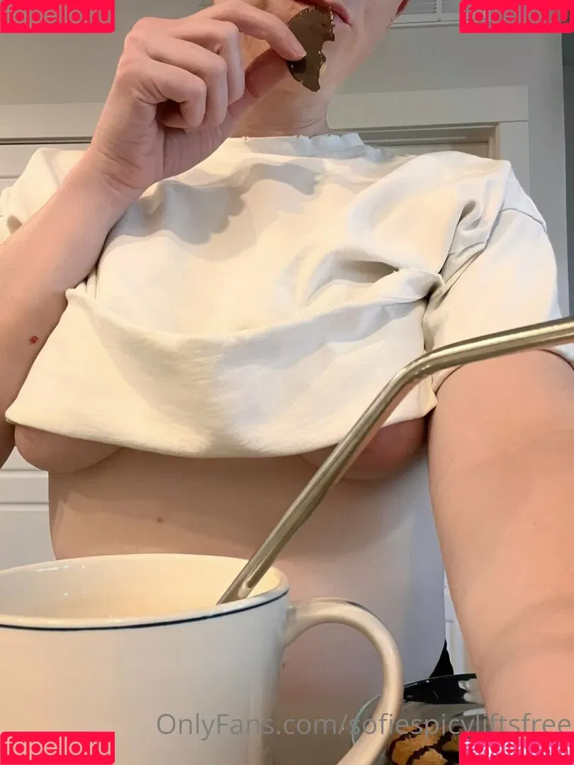 thetoplesstrainer Onlyfans Photo Gallery 
