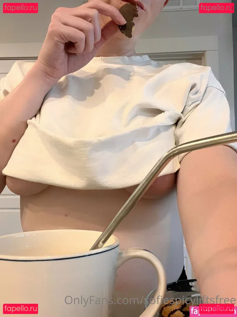 thetoplesstrainer Onlyfans Photo Gallery 