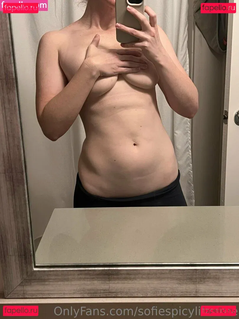 thetoplesstrainer Onlyfans Photo Gallery 