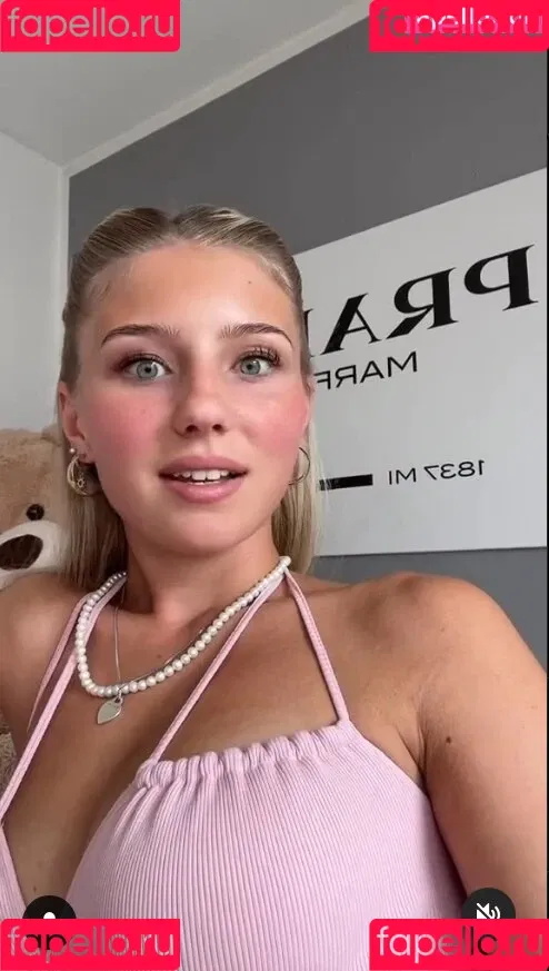 Elena Zoe Onlyfans Photo Gallery 