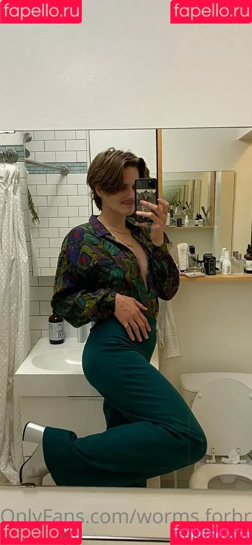 worms.forbrains Onlyfans Photo Gallery 