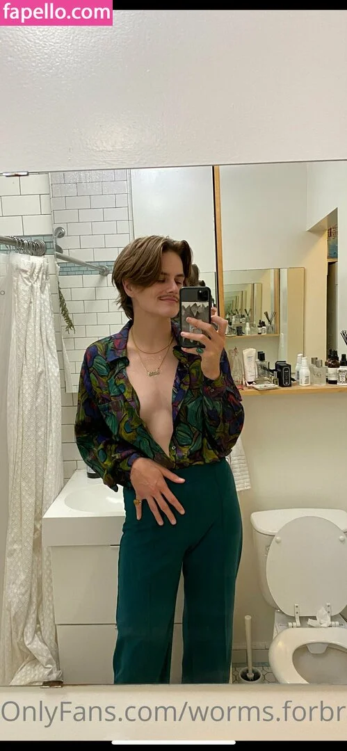 worms.forbrains Onlyfans Photo Gallery 