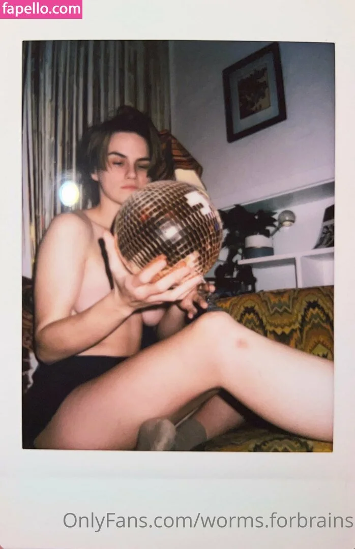 worms.forbrains Onlyfans Photo Gallery 