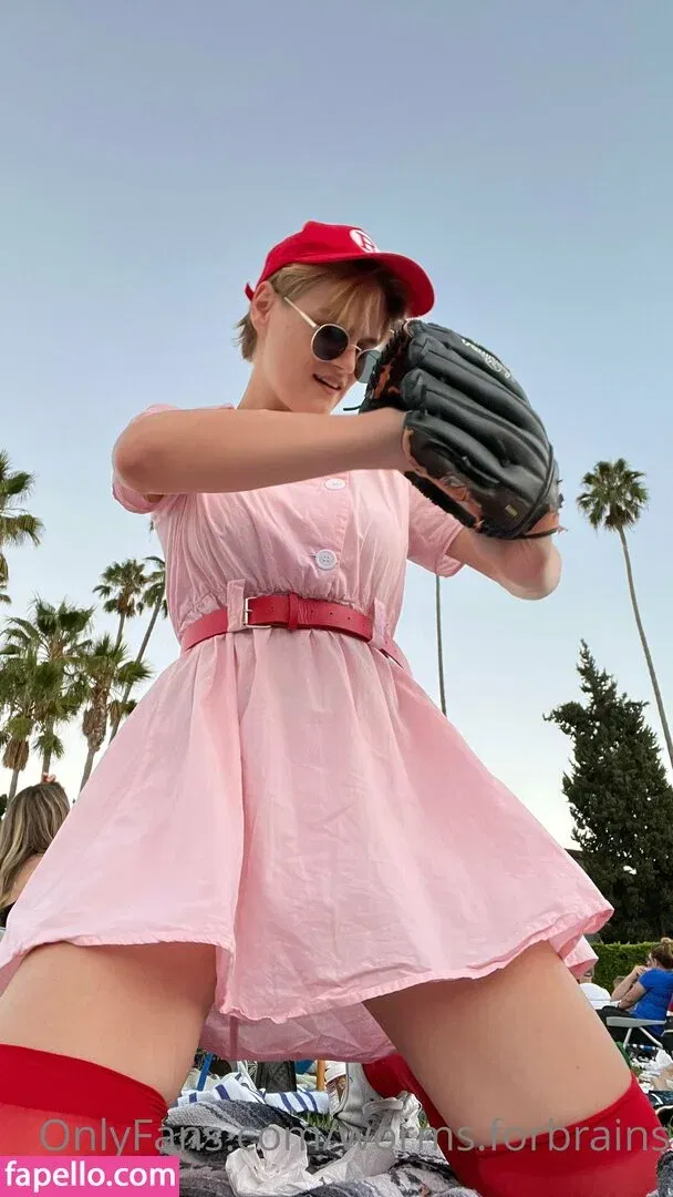 worms.forbrains Onlyfans Photo Gallery 