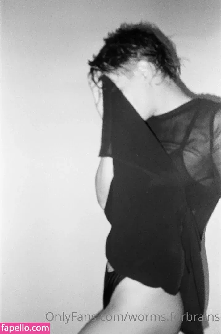 worms.forbrains Onlyfans Photo Gallery 