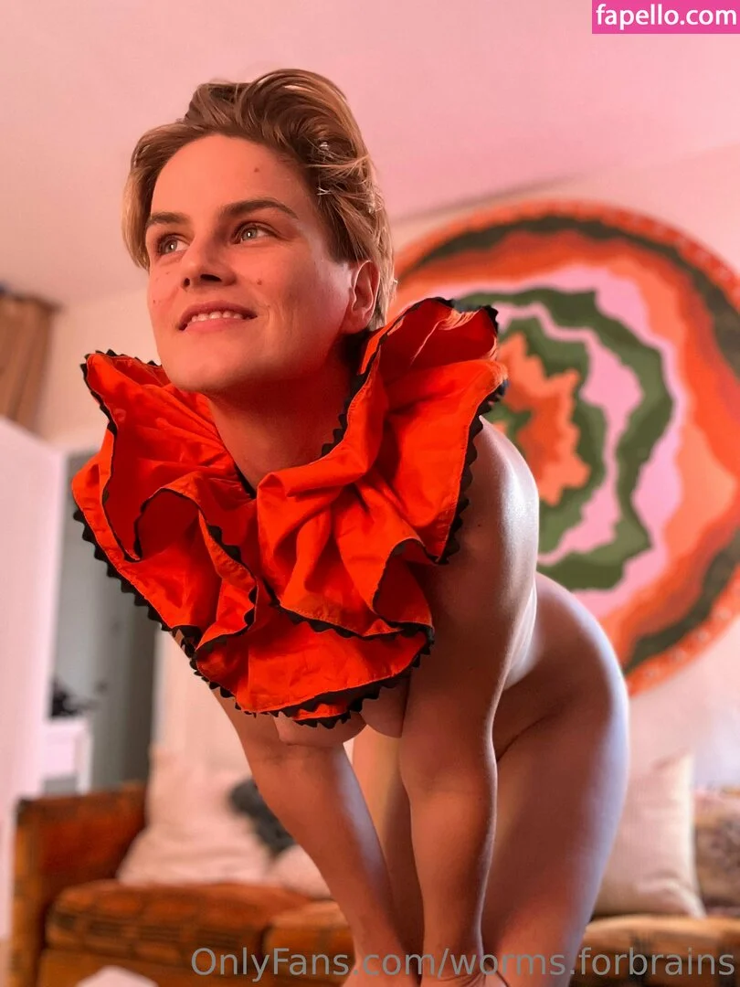 worms.forbrains Onlyfans Photo Gallery 