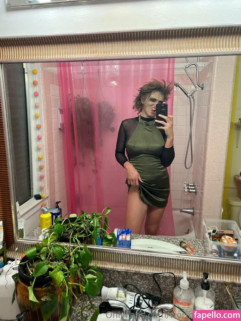 worms.forbrains Onlyfans Photo Gallery 