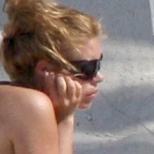 Doctor Who Onlyfans Photo Gallery 