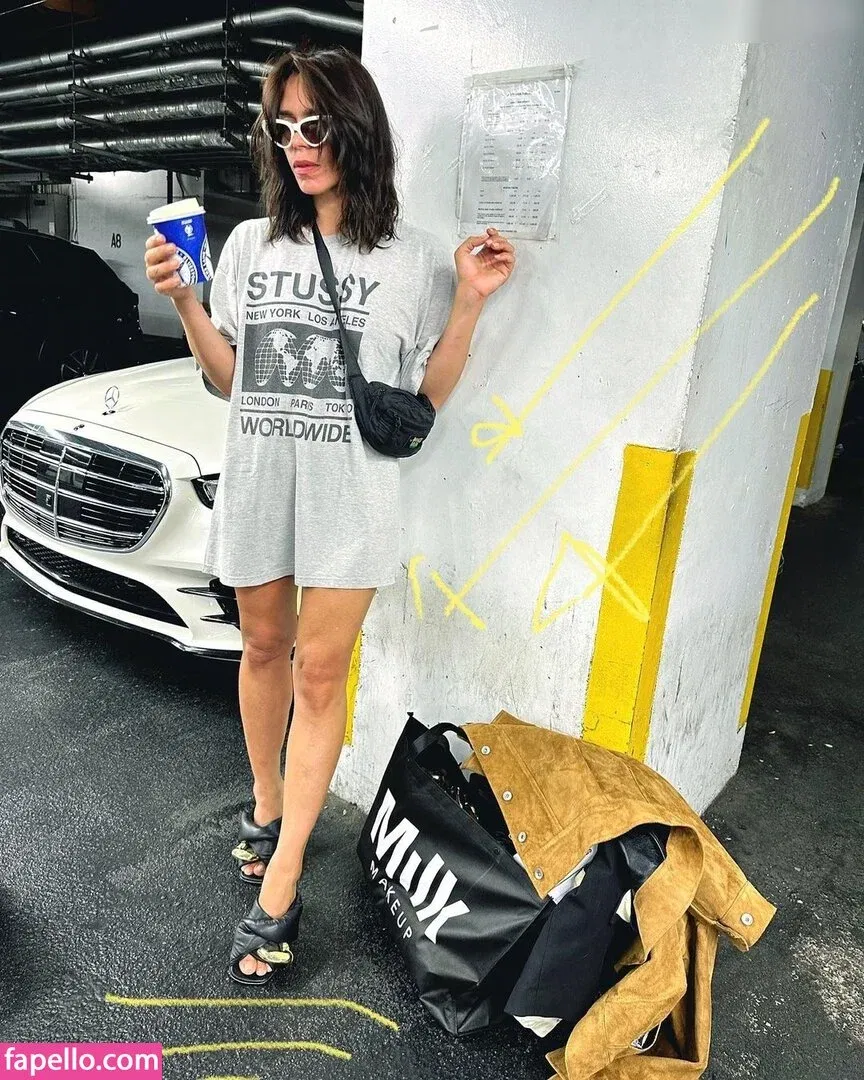 Doctor Who Onlyfans Photo Gallery 