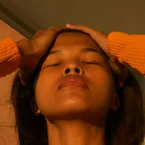 tiny.mira Onlyfans Photo Gallery 