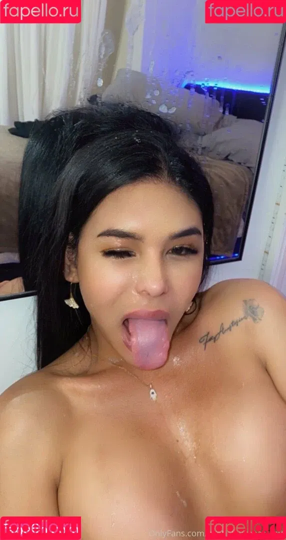 exoticfoxyanastasia Onlyfans Photo Gallery 