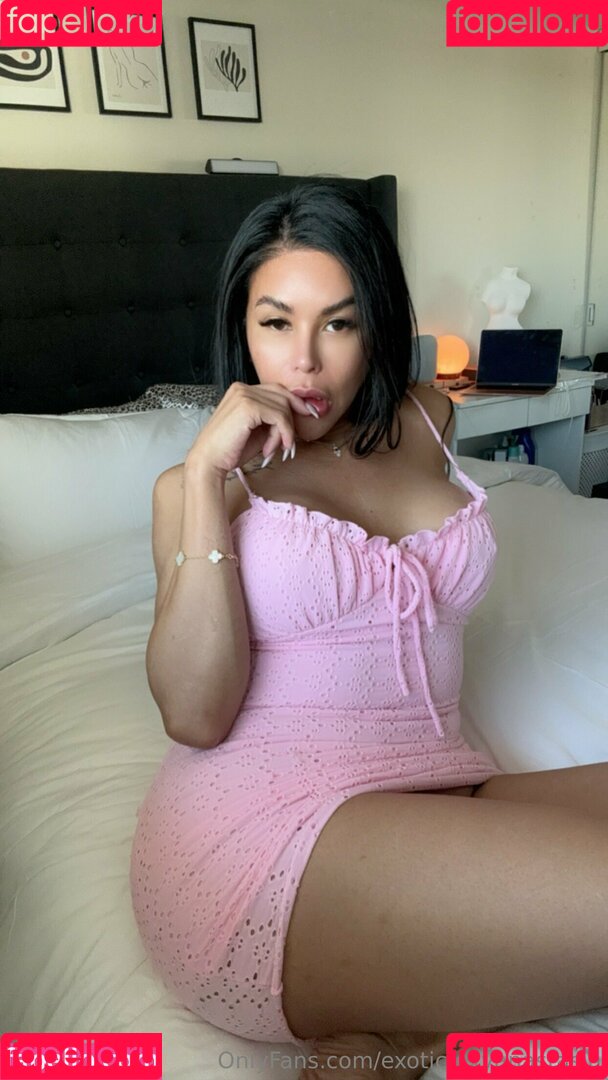 exoticfoxyanastasia Onlyfans Photo Gallery 