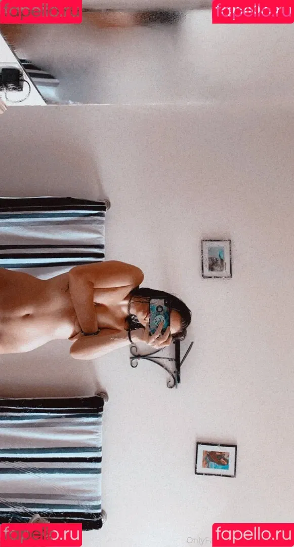 Alexx Efron Onlyfans Photo Gallery 