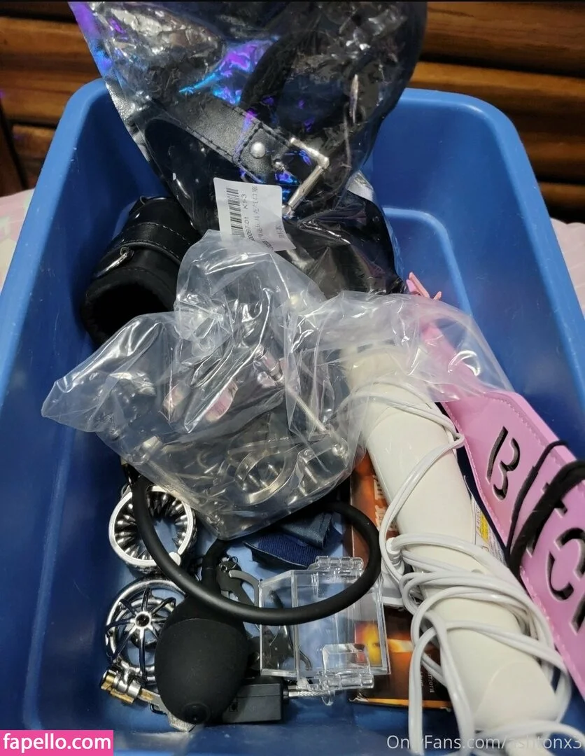 ashtonx3 Onlyfans Photo Gallery 