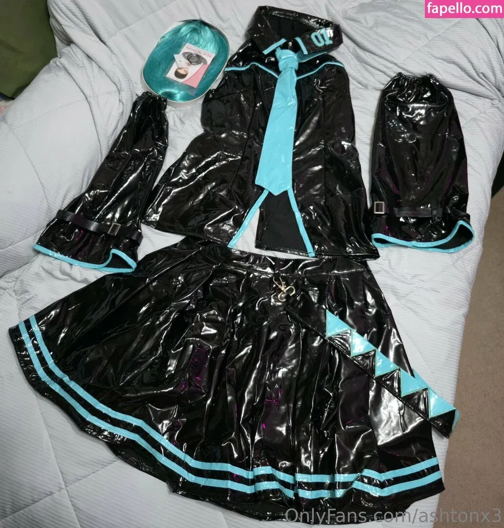 ashtonx3 Onlyfans Photo Gallery 