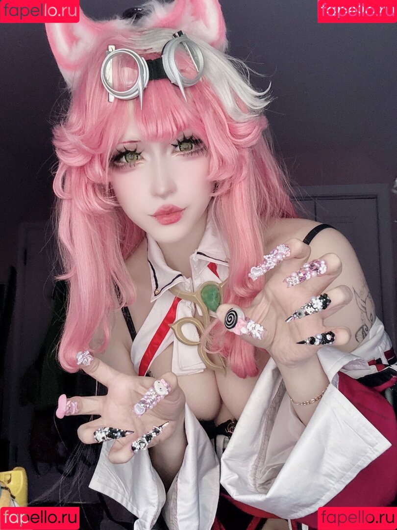 Uzileks Onlyfans Photo Gallery 