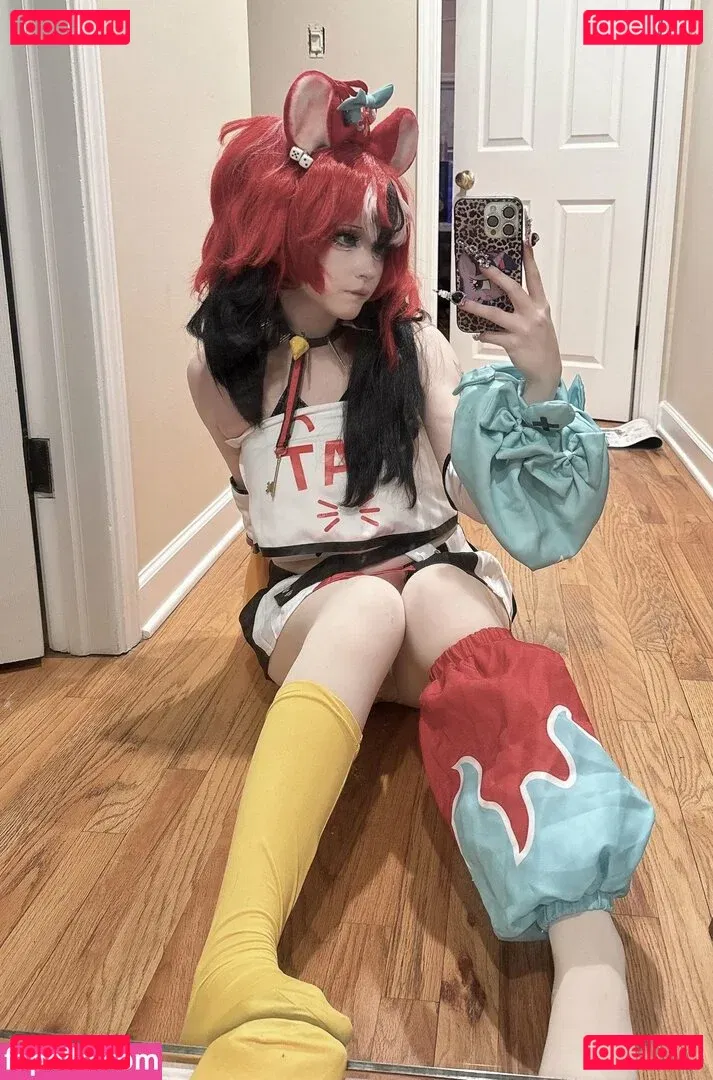 Uzileks Onlyfans Photo Gallery 