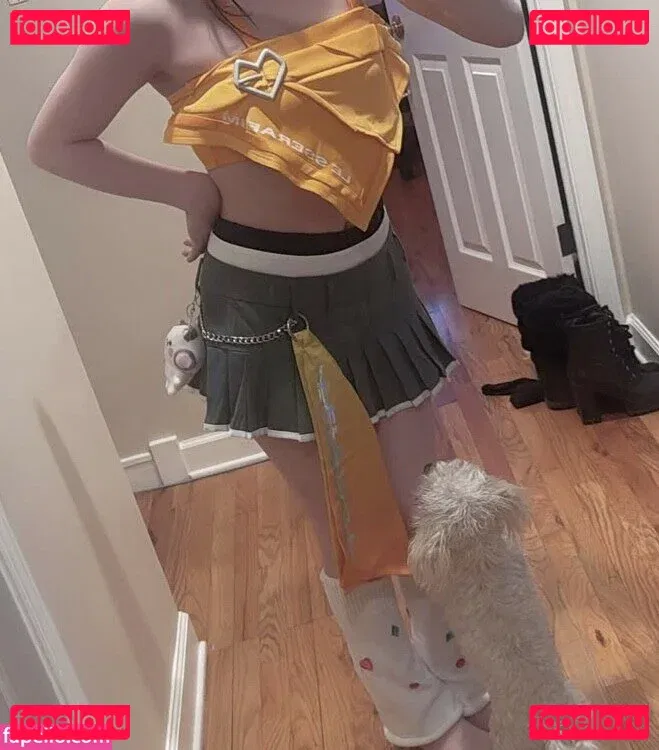 Uzileks Onlyfans Photo Gallery 