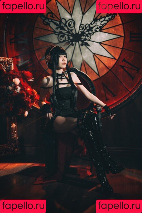 Ru’s Piano Onlyfans Photo Gallery 