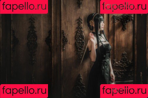 Ru’s Piano Onlyfans Photo Gallery 