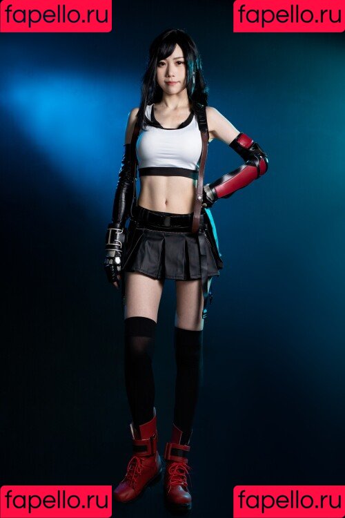 Ru’s Piano Onlyfans Photo Gallery 