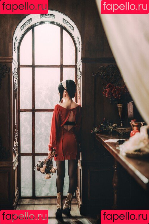 Ru’s Piano Onlyfans Photo Gallery 