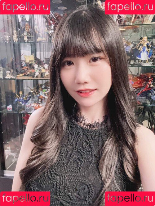 Ru’s Piano Onlyfans Photo Gallery 