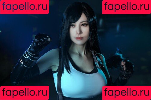 Ru’s Piano Onlyfans Photo Gallery 