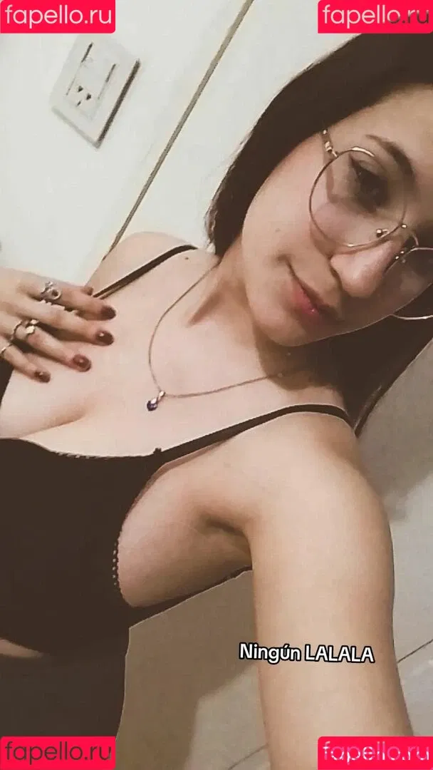 Camí Howden Onlyfans Photo Gallery 