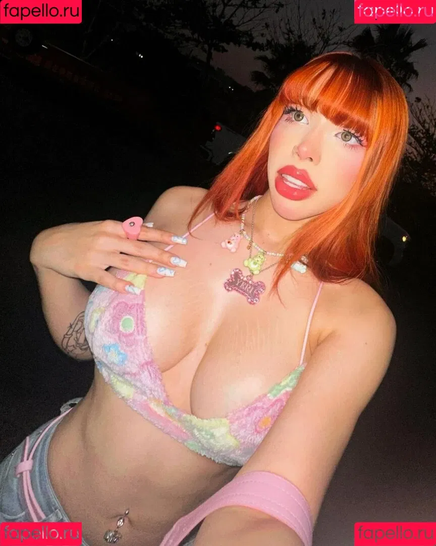 Yeri Mua Onlyfans Photo Gallery 