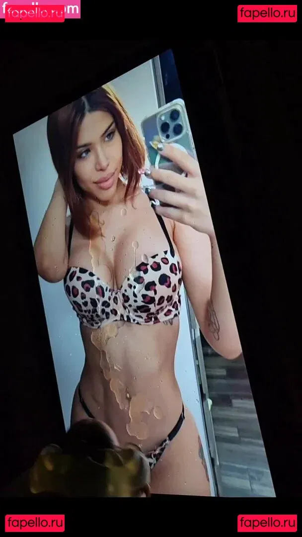 Yeri Mua Onlyfans Photo Gallery 